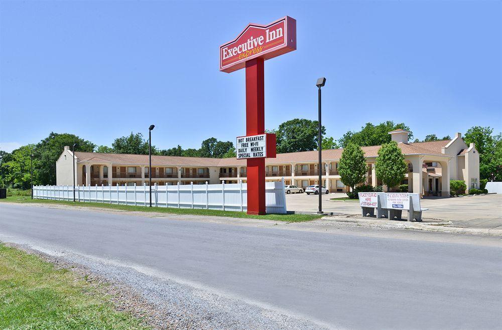 Days Inn By Wyndham Abbeville Εξωτερικό φωτογραφία