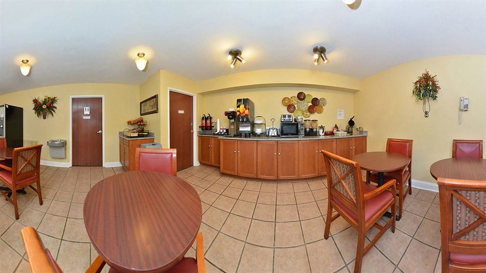 Days Inn By Wyndham Abbeville Εξωτερικό φωτογραφία