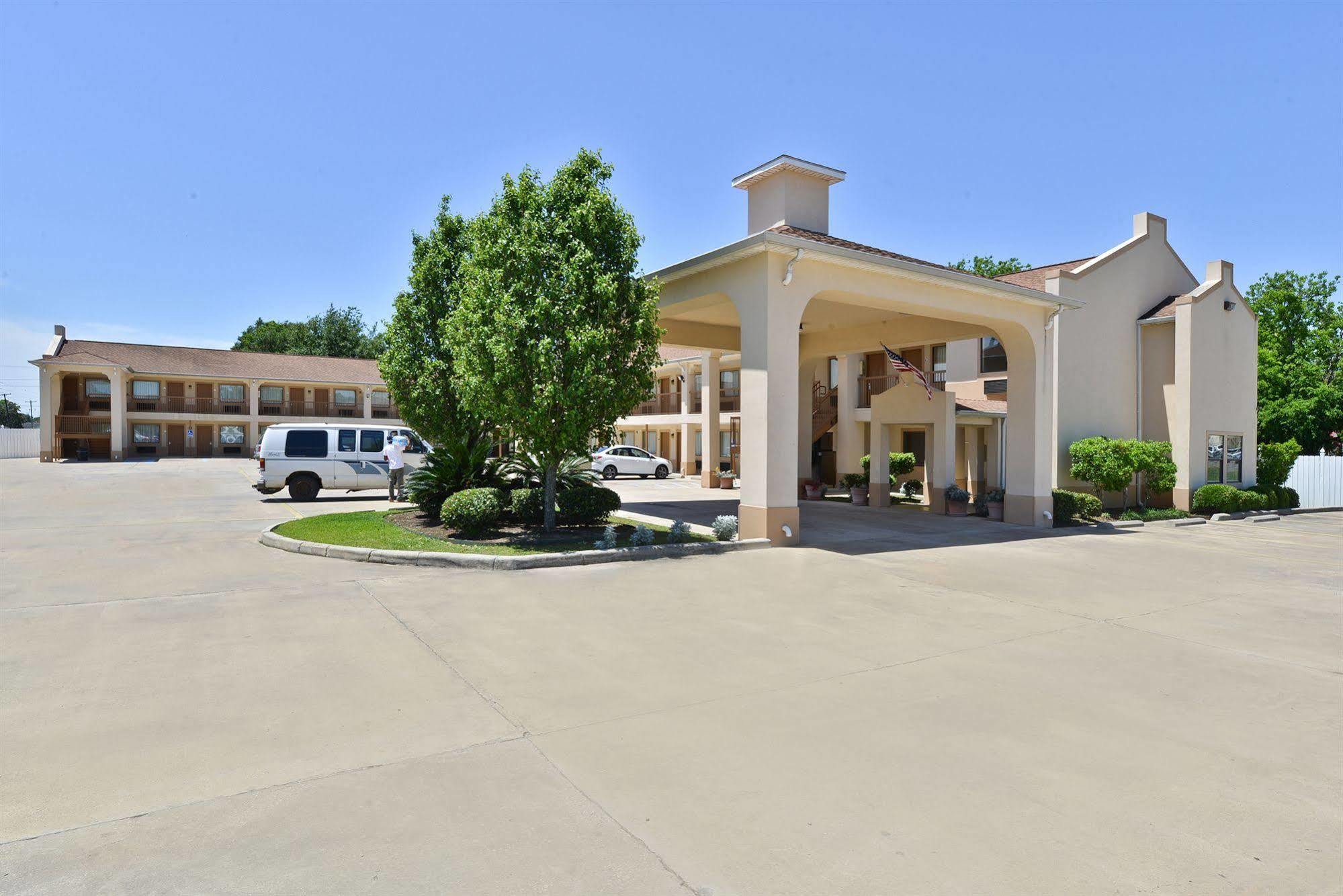 Days Inn By Wyndham Abbeville Εξωτερικό φωτογραφία