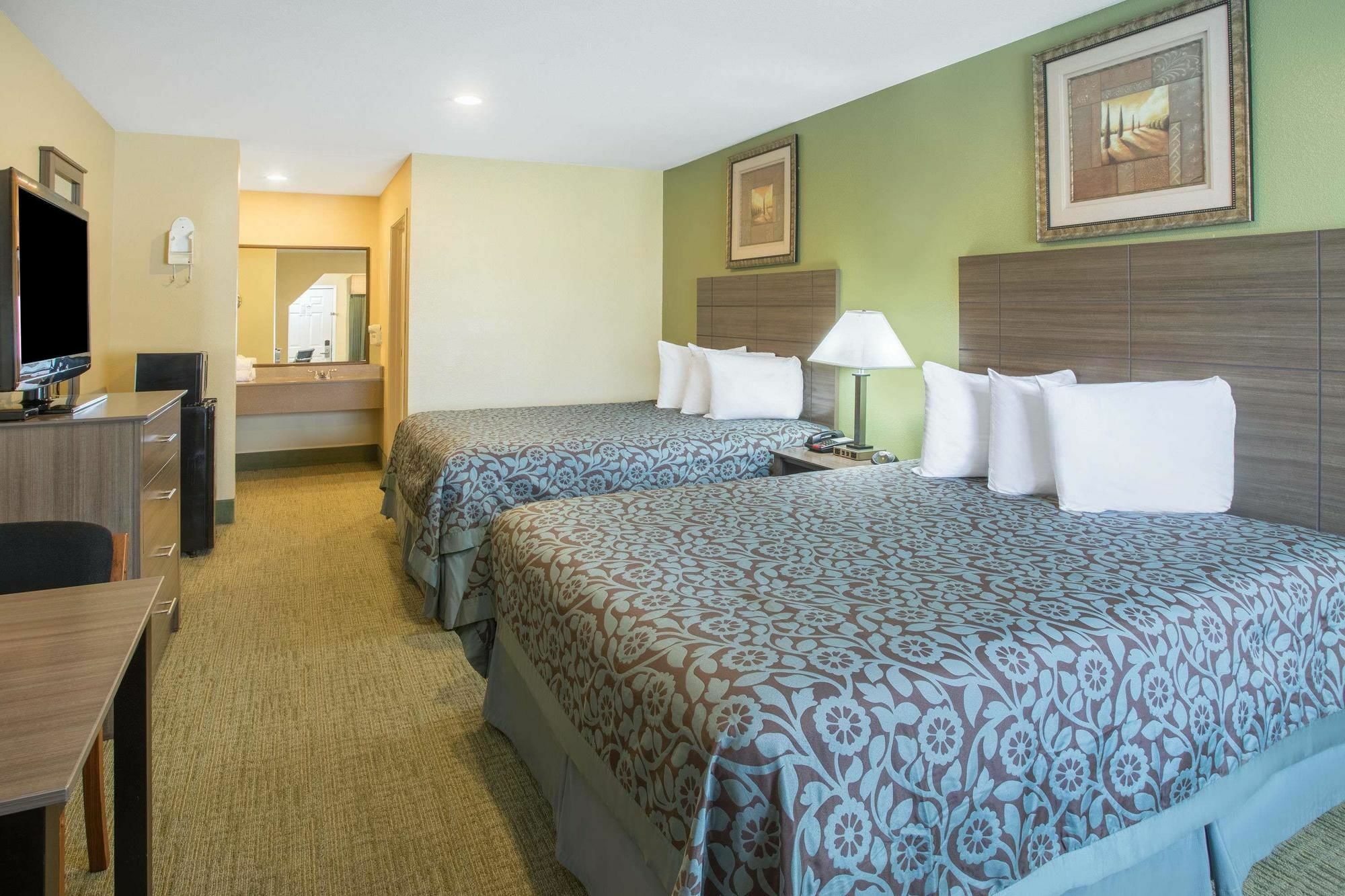 Days Inn By Wyndham Abbeville Εξωτερικό φωτογραφία